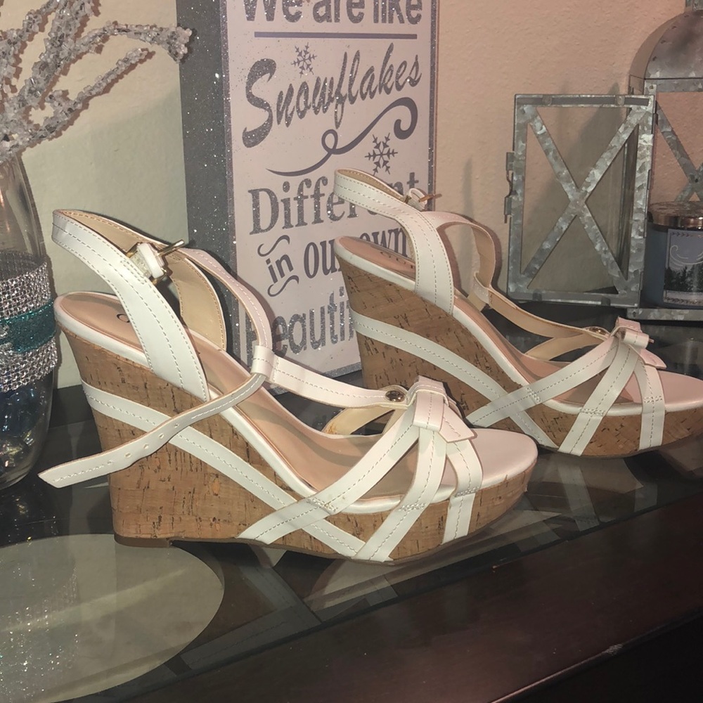Guess Morgana wedges